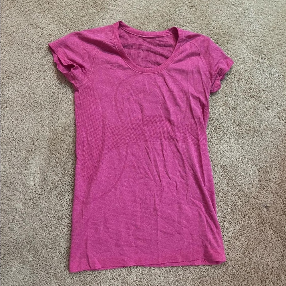 Lululemon swiftly tech tee